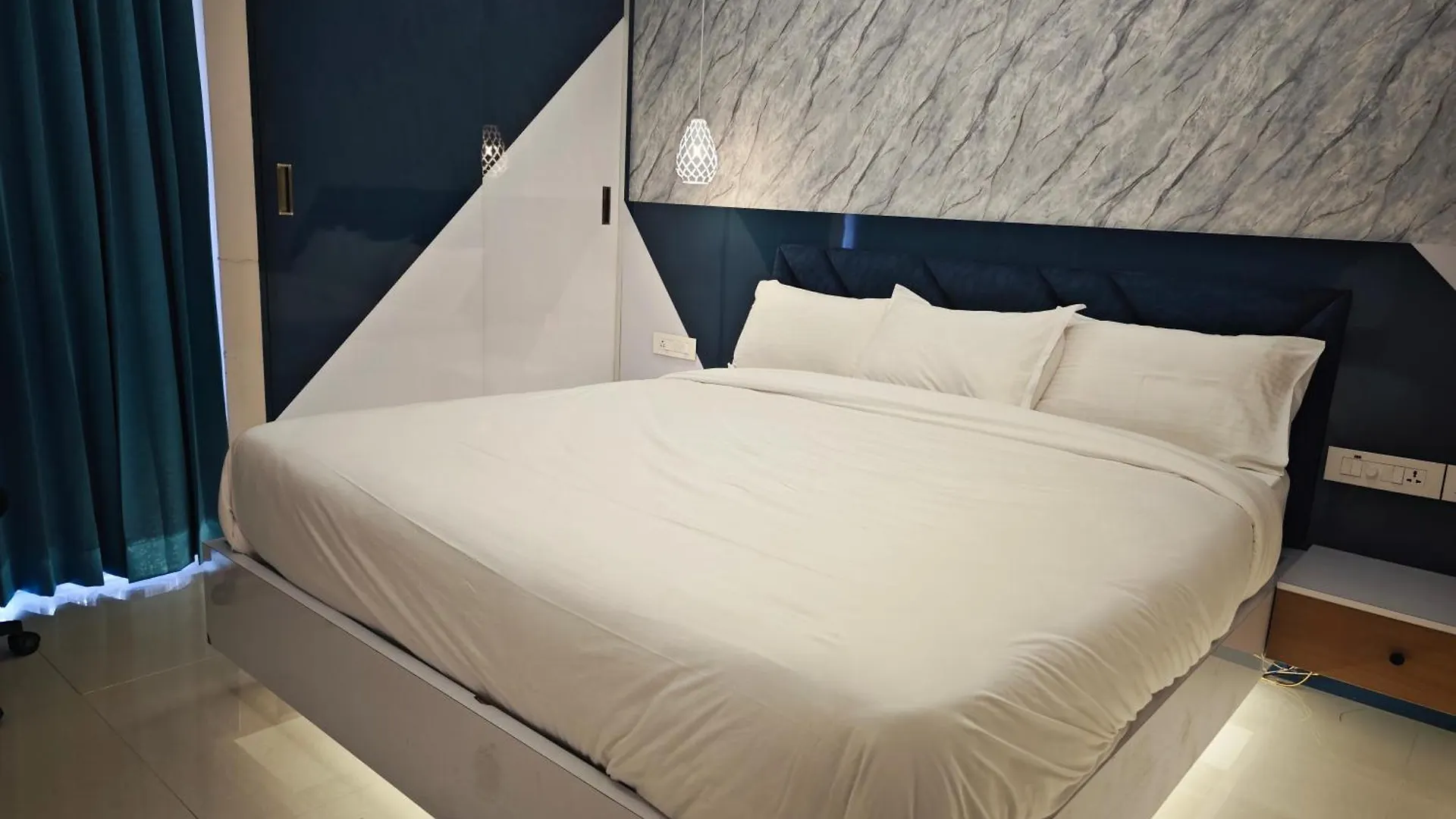 Evara - Premium Fully Ac - 3Bhk Luxury Apartment With Style Thiruvananthapuram