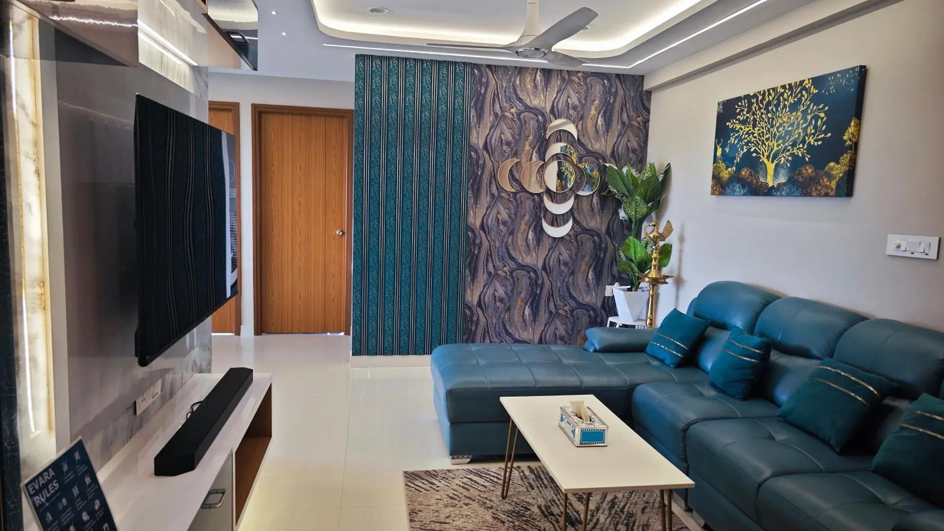 טריואנדרום Evara - Premium Fully Ac - 3Bhk Luxury Apartment With Style